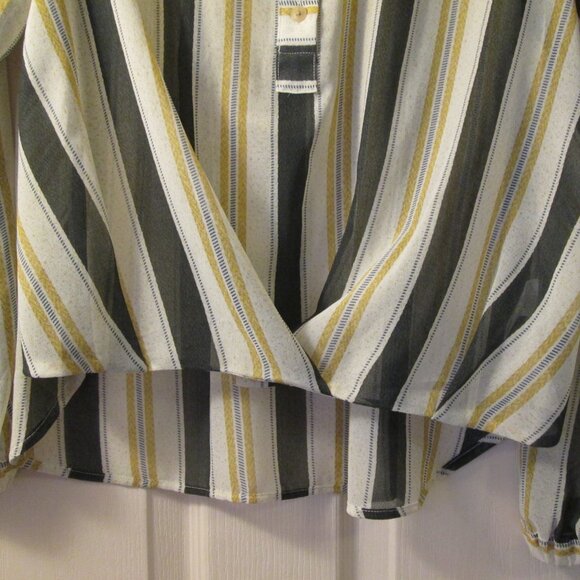 CAbi BOLD STRIPED CROPPED BLOUSE SHEER SIZE MEDIUM - Picture 3 of 5